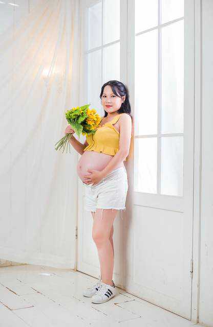 南昌第三代试管包生男孩价格多少？费用十万左右？